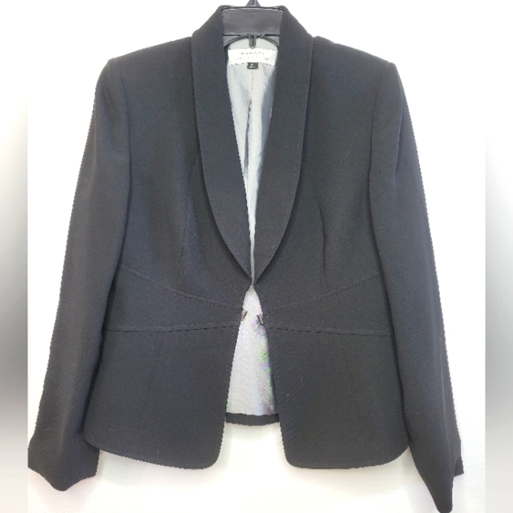 Tahari Arthur S Levine Women's Blazer Black Silver Button Closure Size 10
